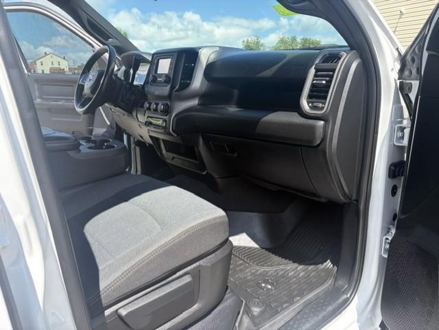 RAM 3500 Tradesman Crew Cab 4WD DRW 2022