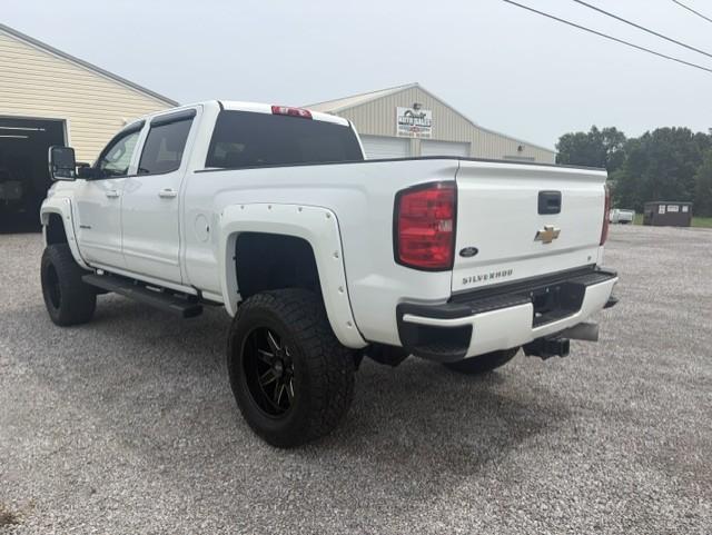 Chevrolet Silverado 2500HD LT Crew Cab 4WD 2017