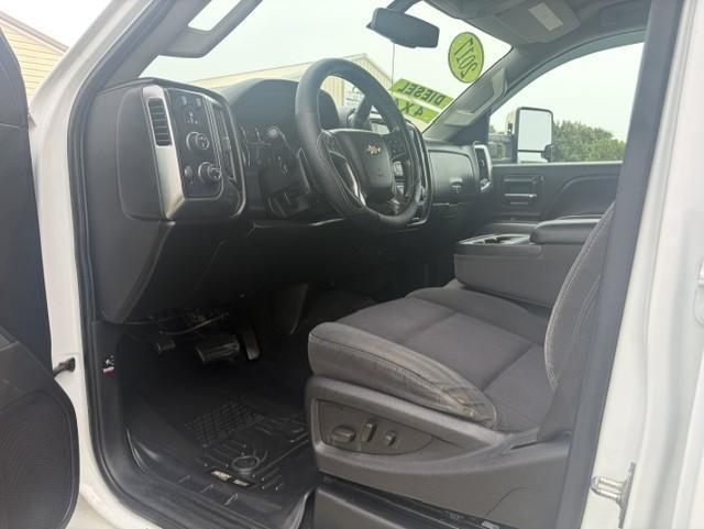 Chevrolet Silverado 2500HD LT Crew Cab 4WD 2017