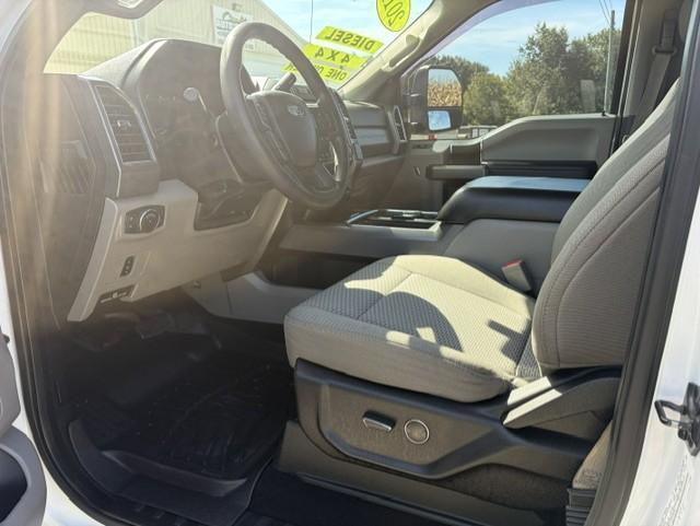 Ford F-250 SD XLT Crew Cab 4WD 2019