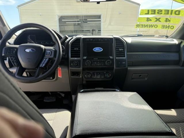 Ford F-250 SD XLT Crew Cab 4WD 2019