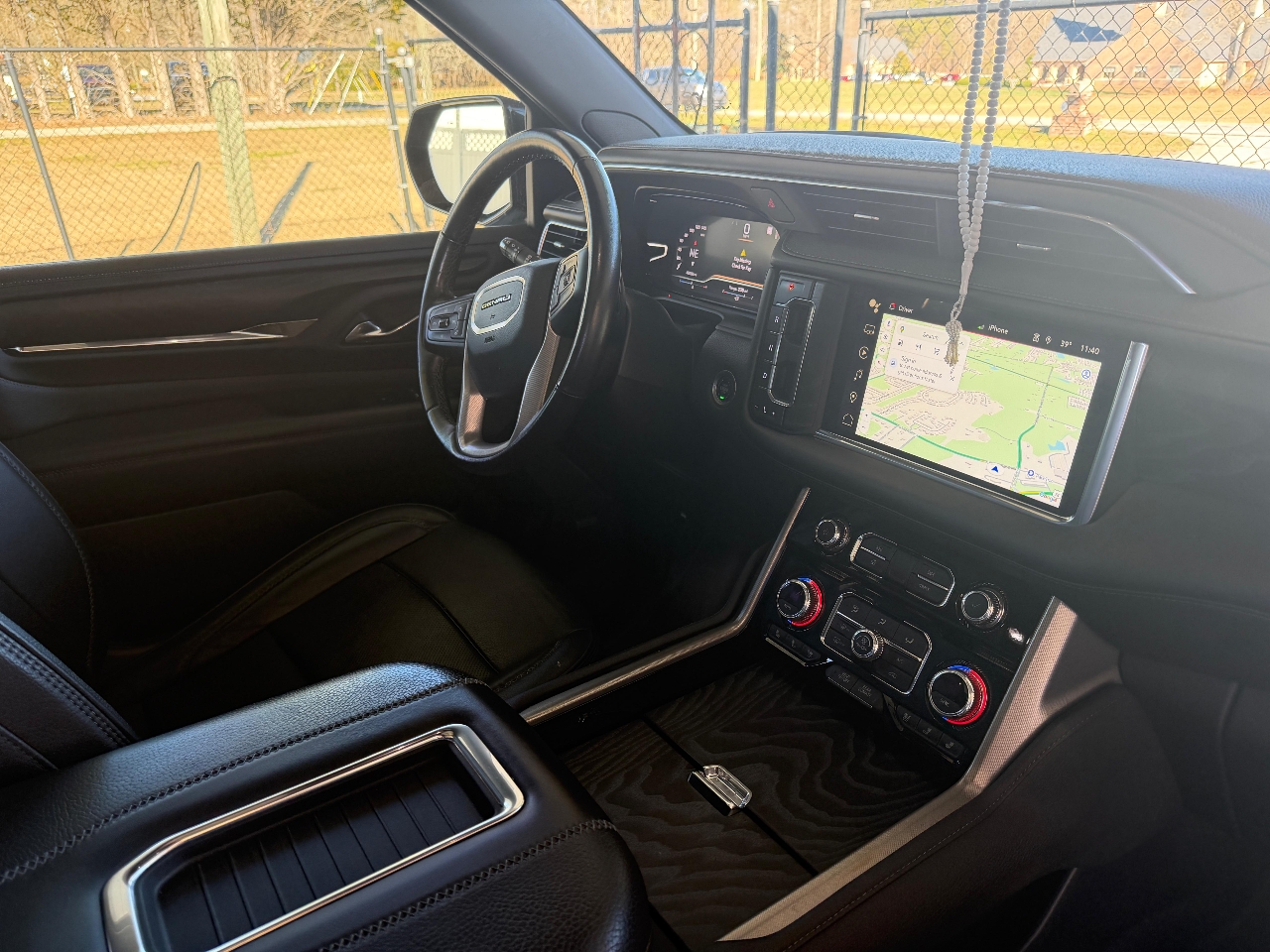 GMC Yukon Denali AWD 4dr 2022