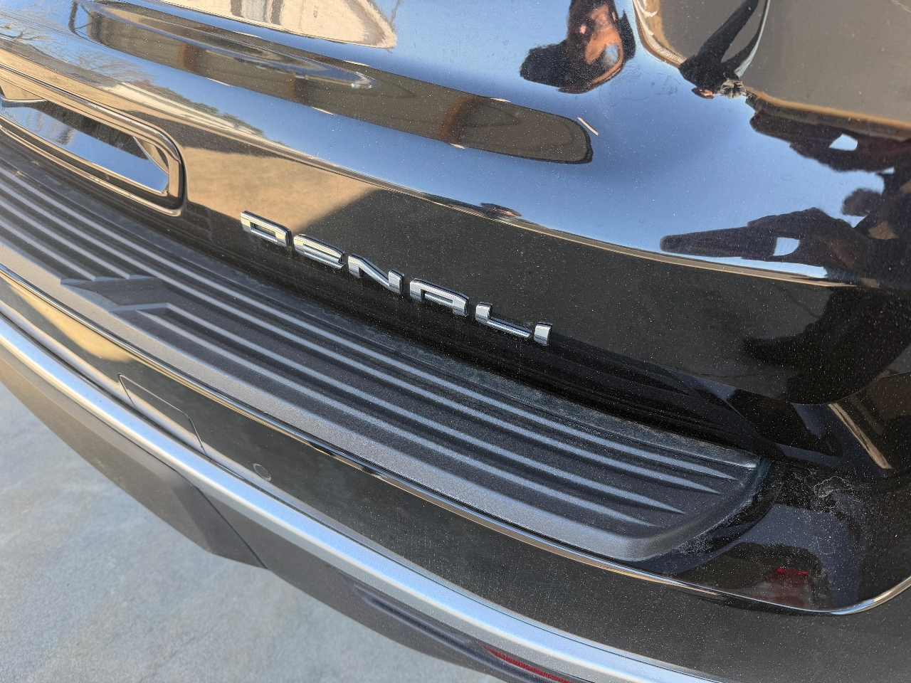 GMC Yukon Denali AWD 4dr 2022