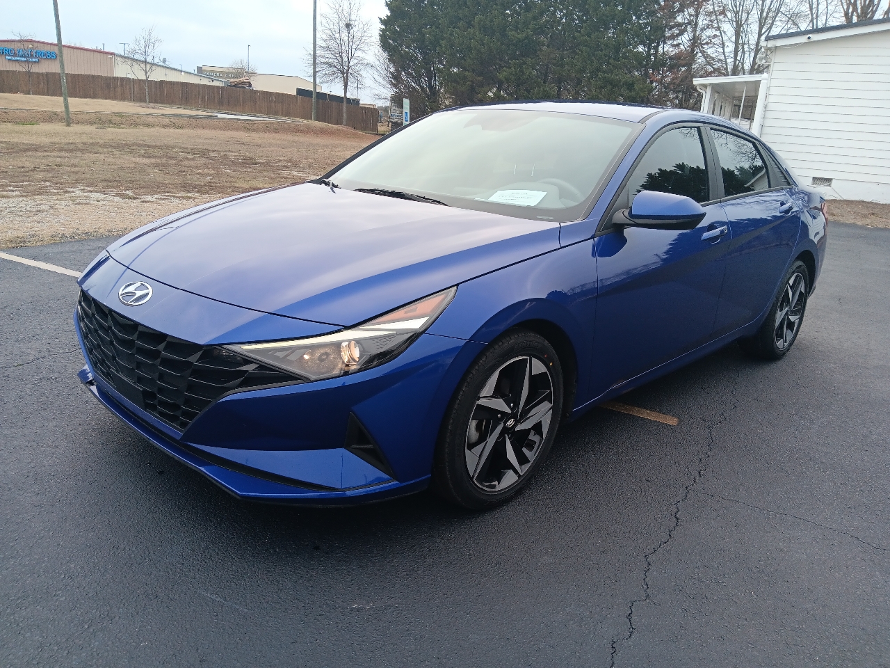 Hyundai Elantra 4dr Sdn Auto 2023