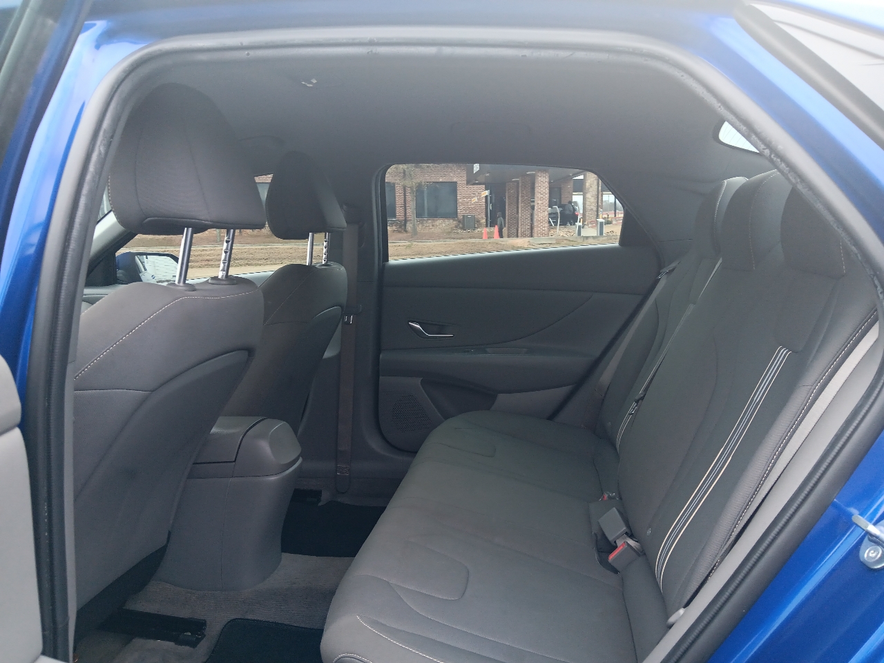 Hyundai Elantra 4dr Sdn Auto 2023