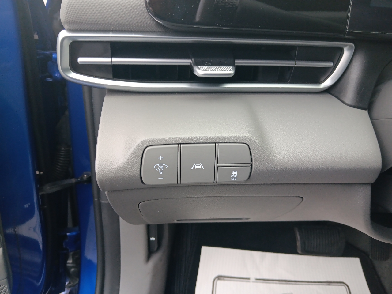 Hyundai Elantra 4dr Sdn Auto 2023