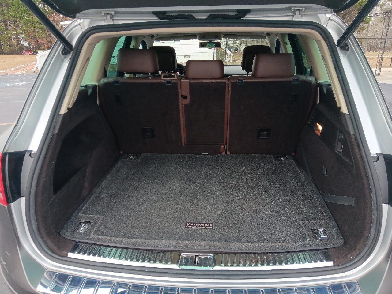 Volkswagen Touareg 4dr 3.6L Exec 2012