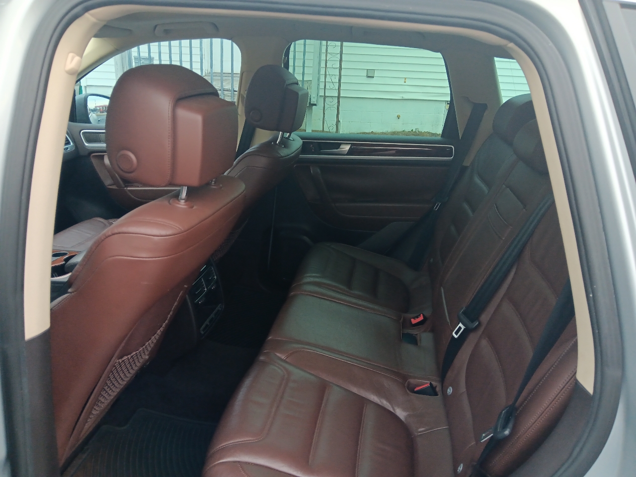 Volkswagen Touareg 4dr 3.6L Exec 2012