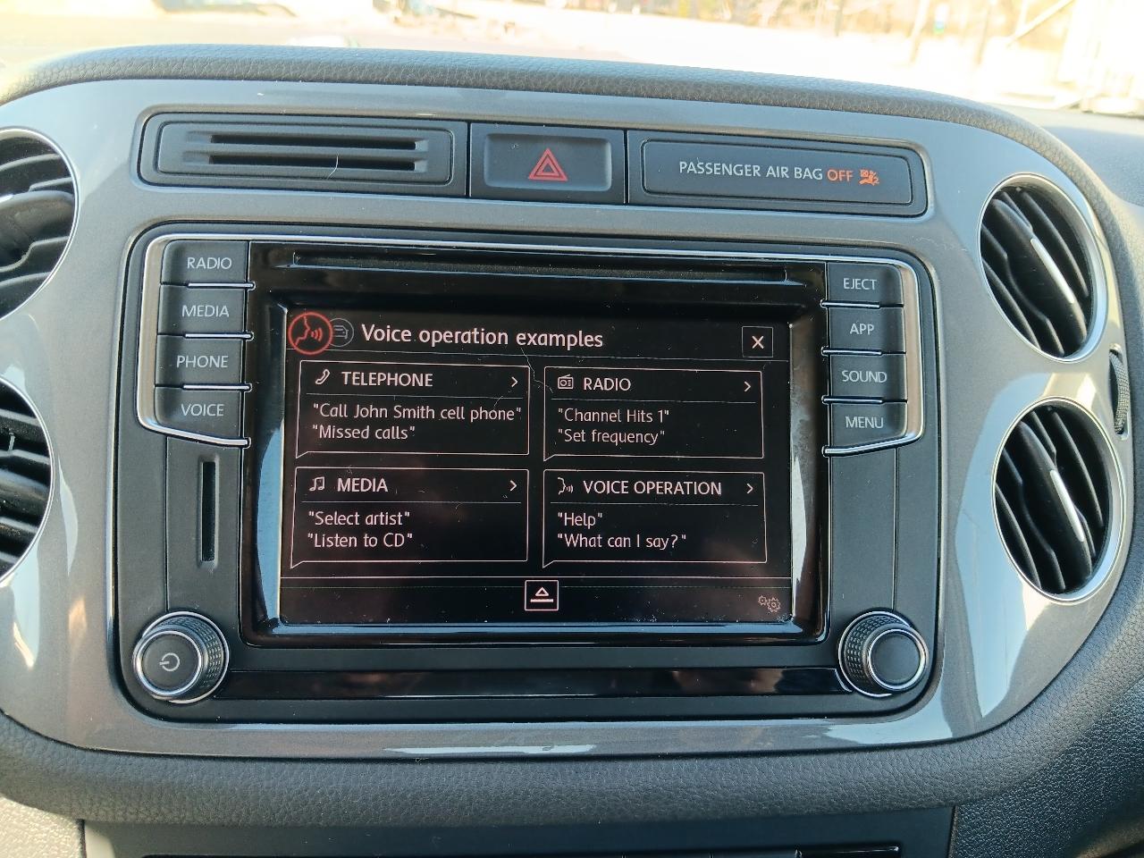 Volkswagen Tiguan S 2017