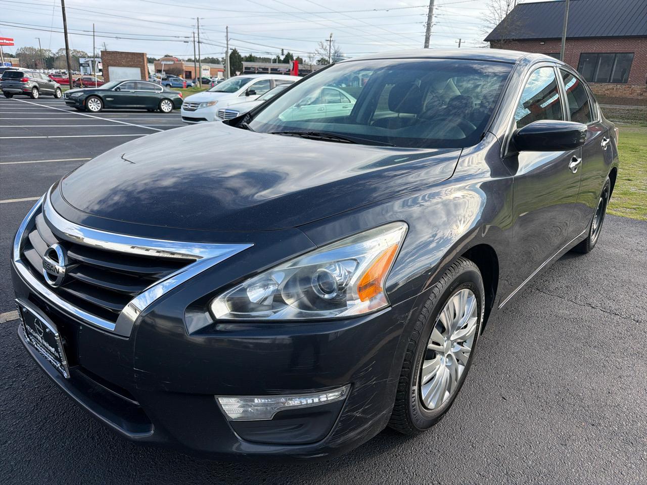 Nissan Altima 2.5 SV 2015