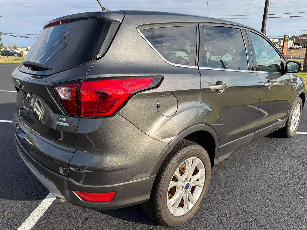 Ford Escape SE FWD 2019