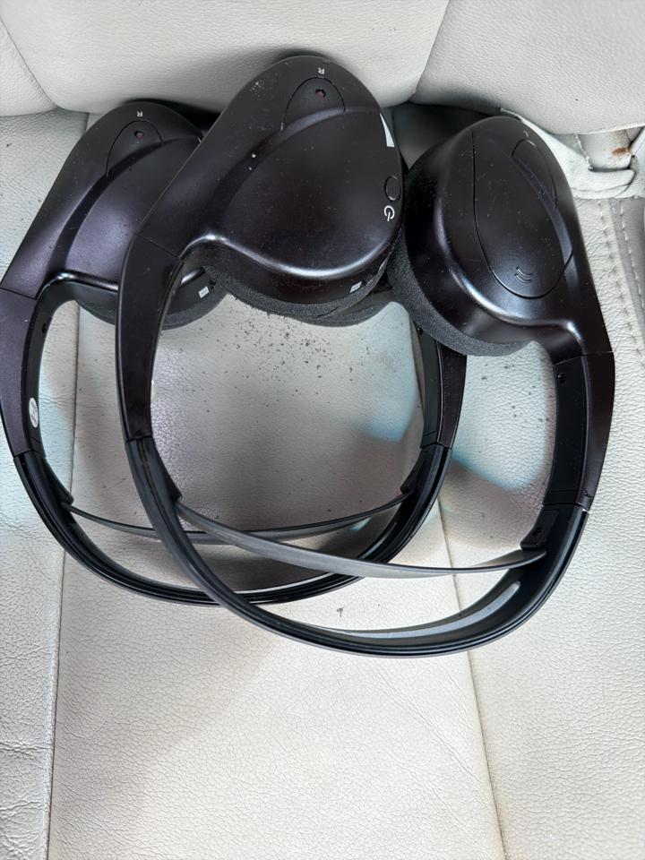 Toyota Sienna XLE FWD 8-Passenger V6 2012