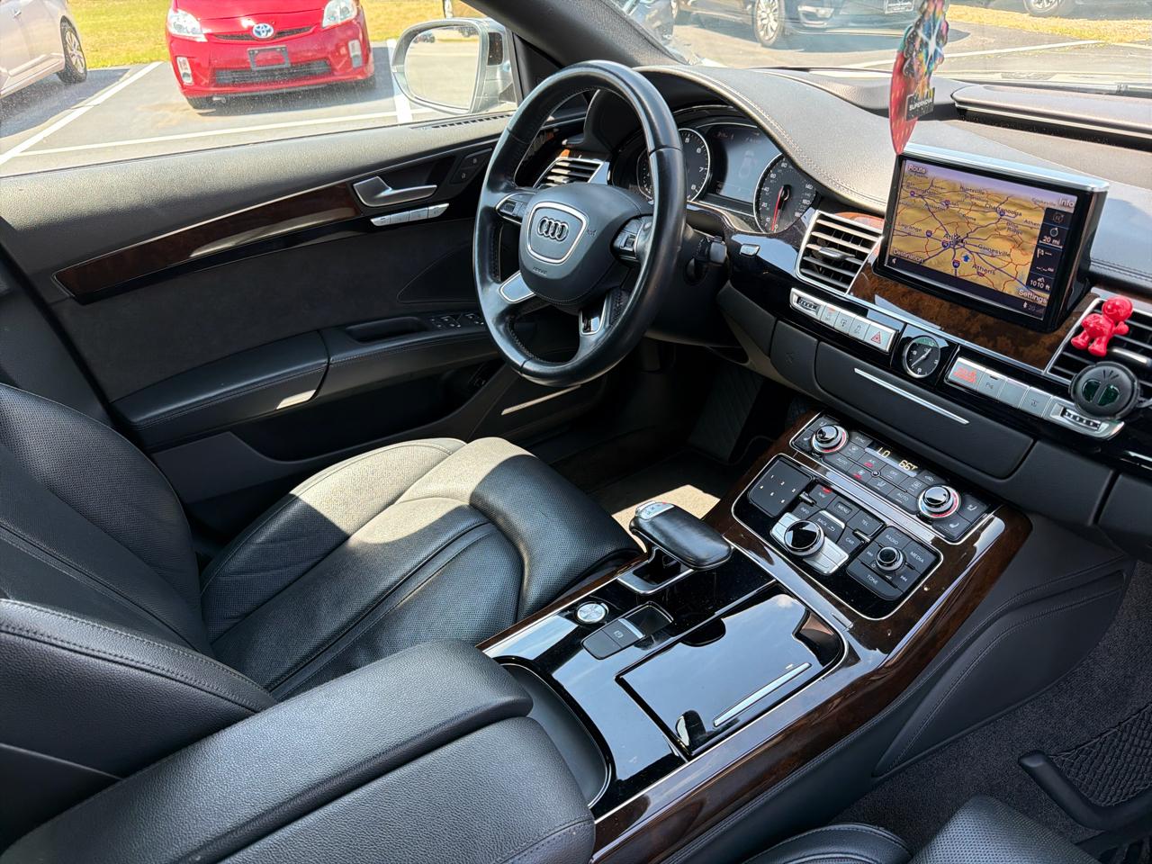 Audi A8 3.0T quattro 2015
