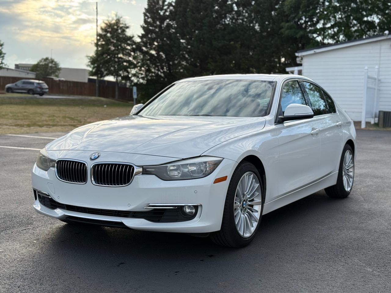 BMW 328i Base 2014