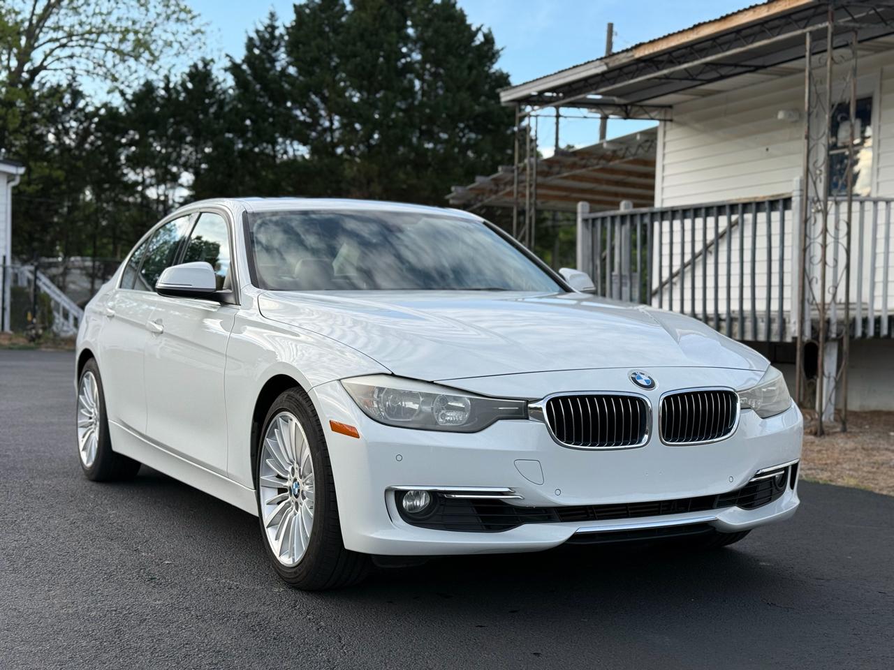 BMW 328i Base 2014