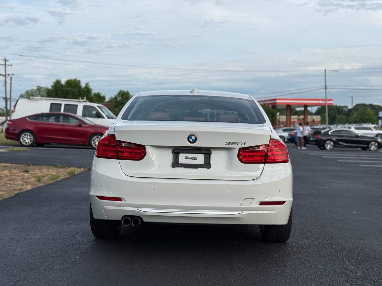 BMW 328i Base 2014