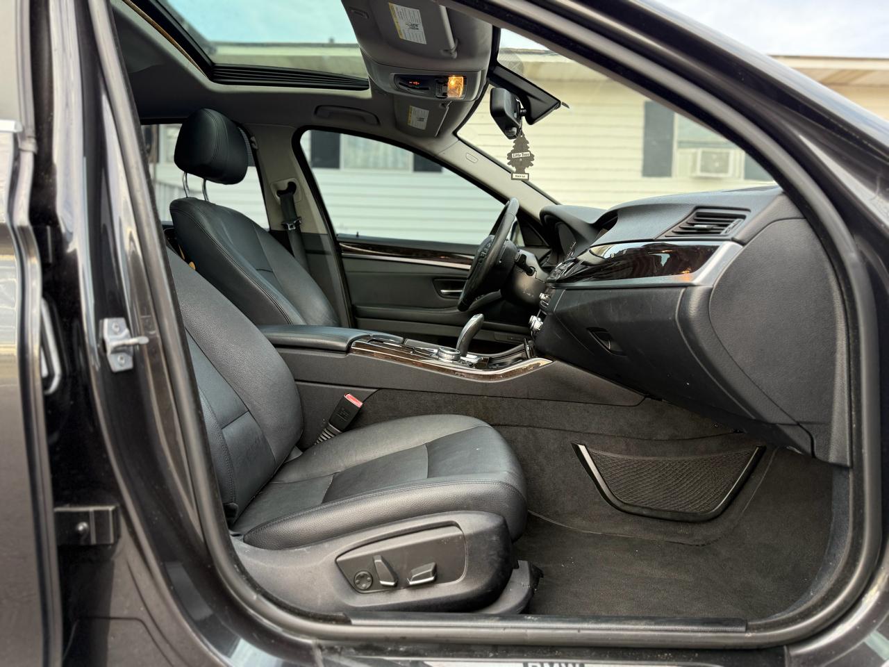 BMW 5-Series 535i xDrive 2014