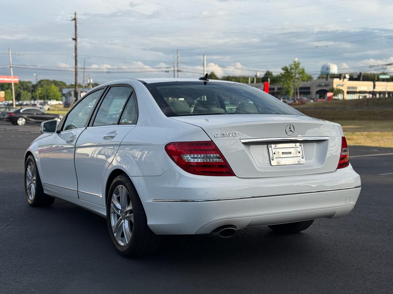 Mercedes-Benz C-Class 4dr Sdn C 250 Sport RWD 2013