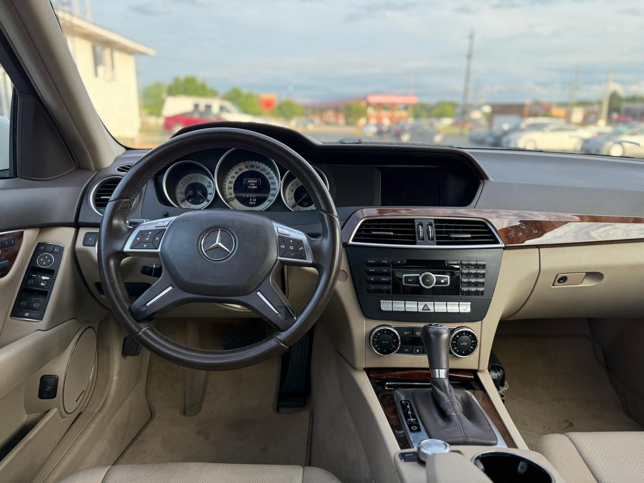 Mercedes-Benz C-Class 4dr Sdn C 250 Sport RWD 2013