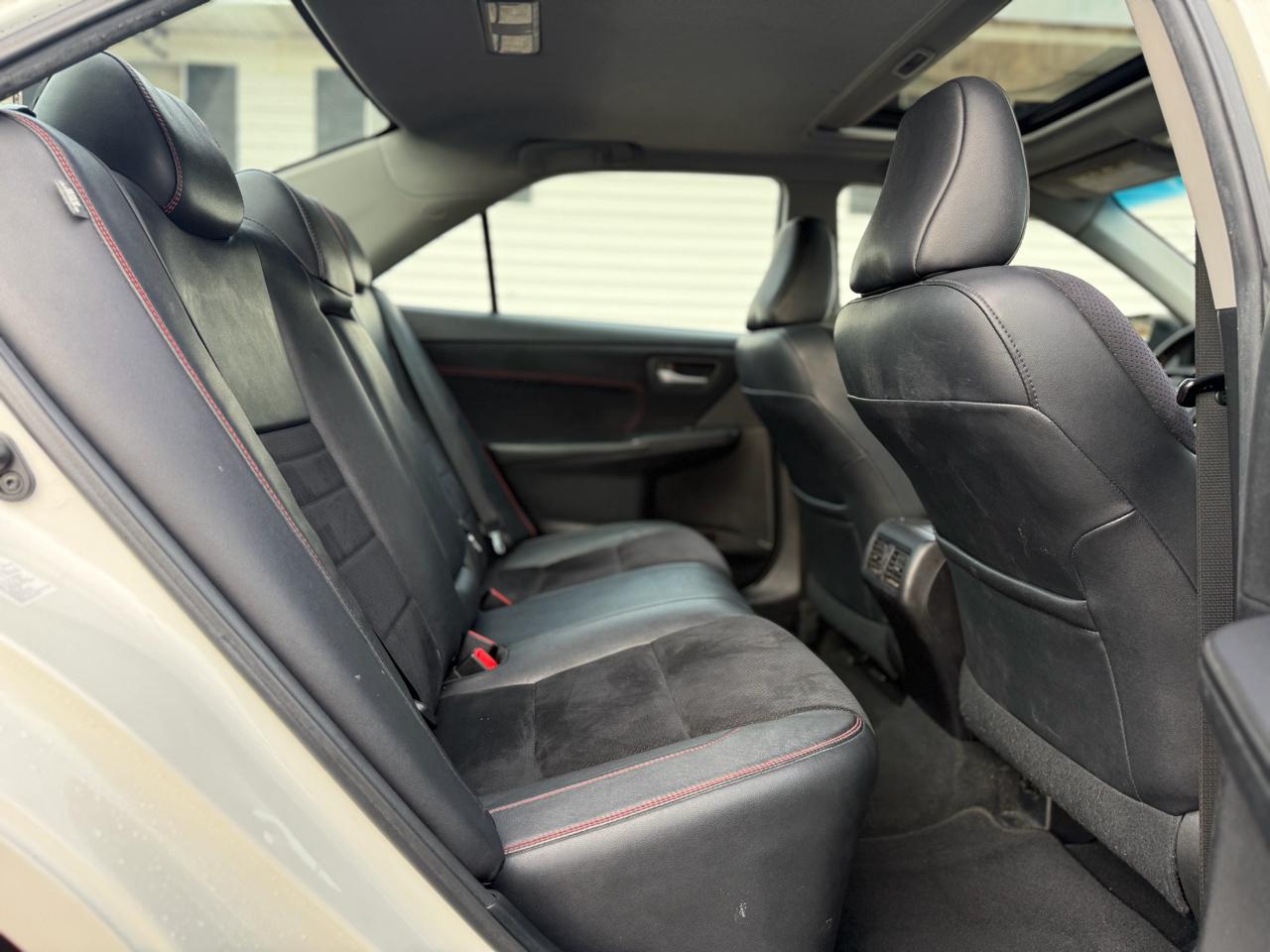 Toyota Camry 4dr Sdn V6 Auto XSE (Natl) 2015