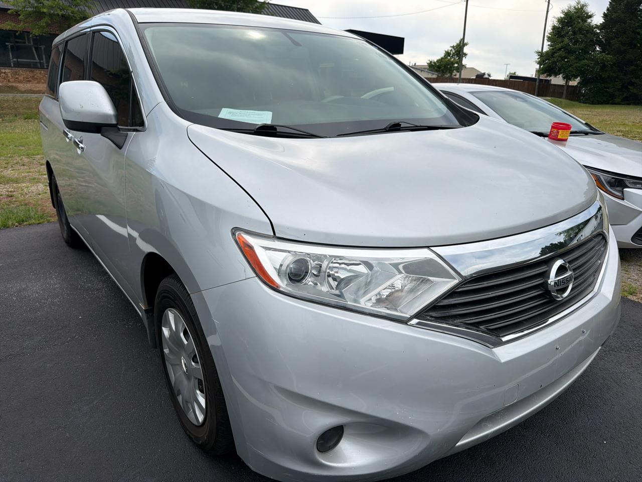 Nissan Quest S 2016