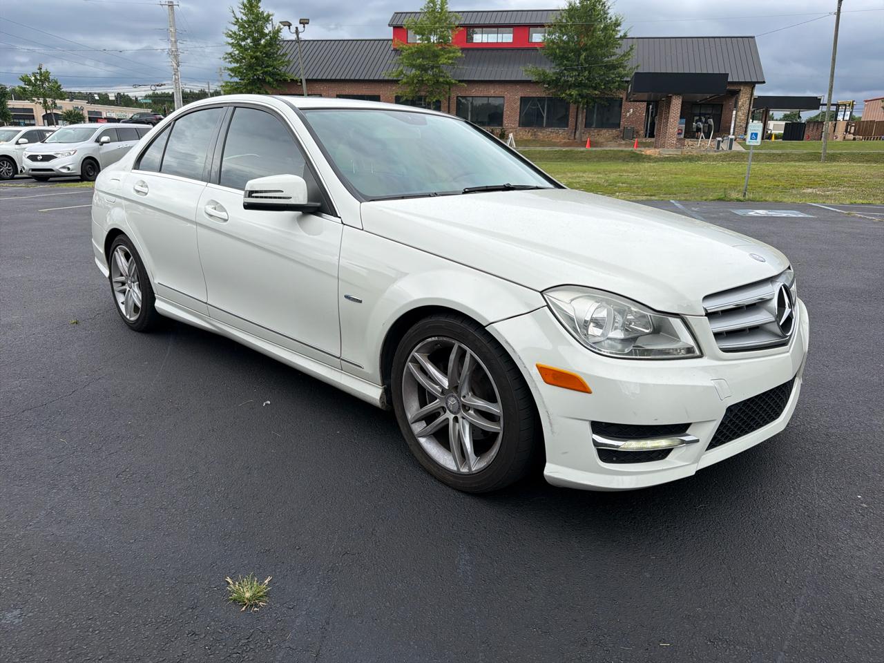 Mercedes-Benz C-Class C250 Luxury Sedan 2012