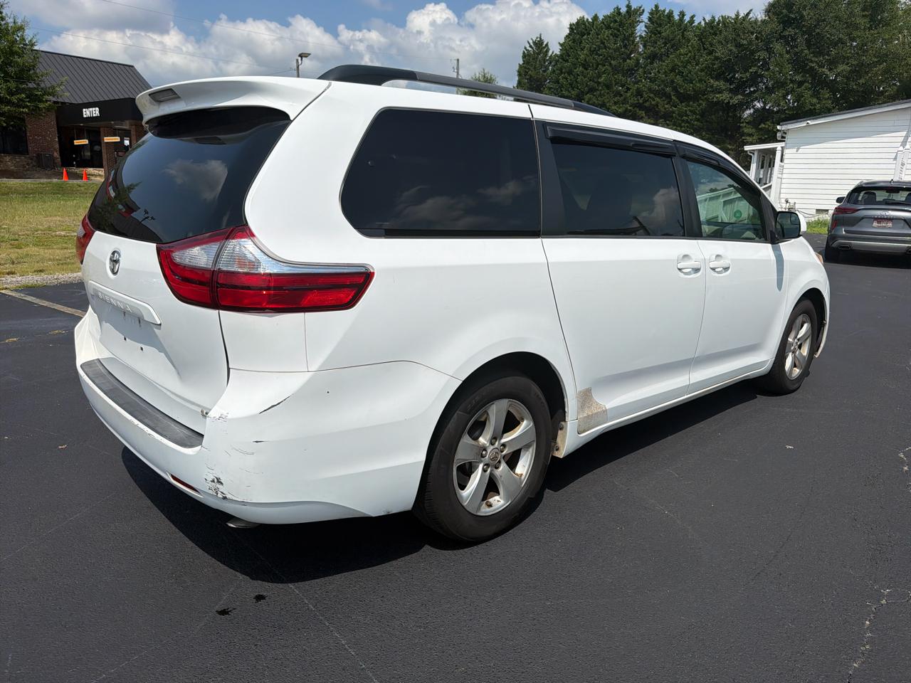 Toyota Sienna LE FWD 8-Passenger V6 2015