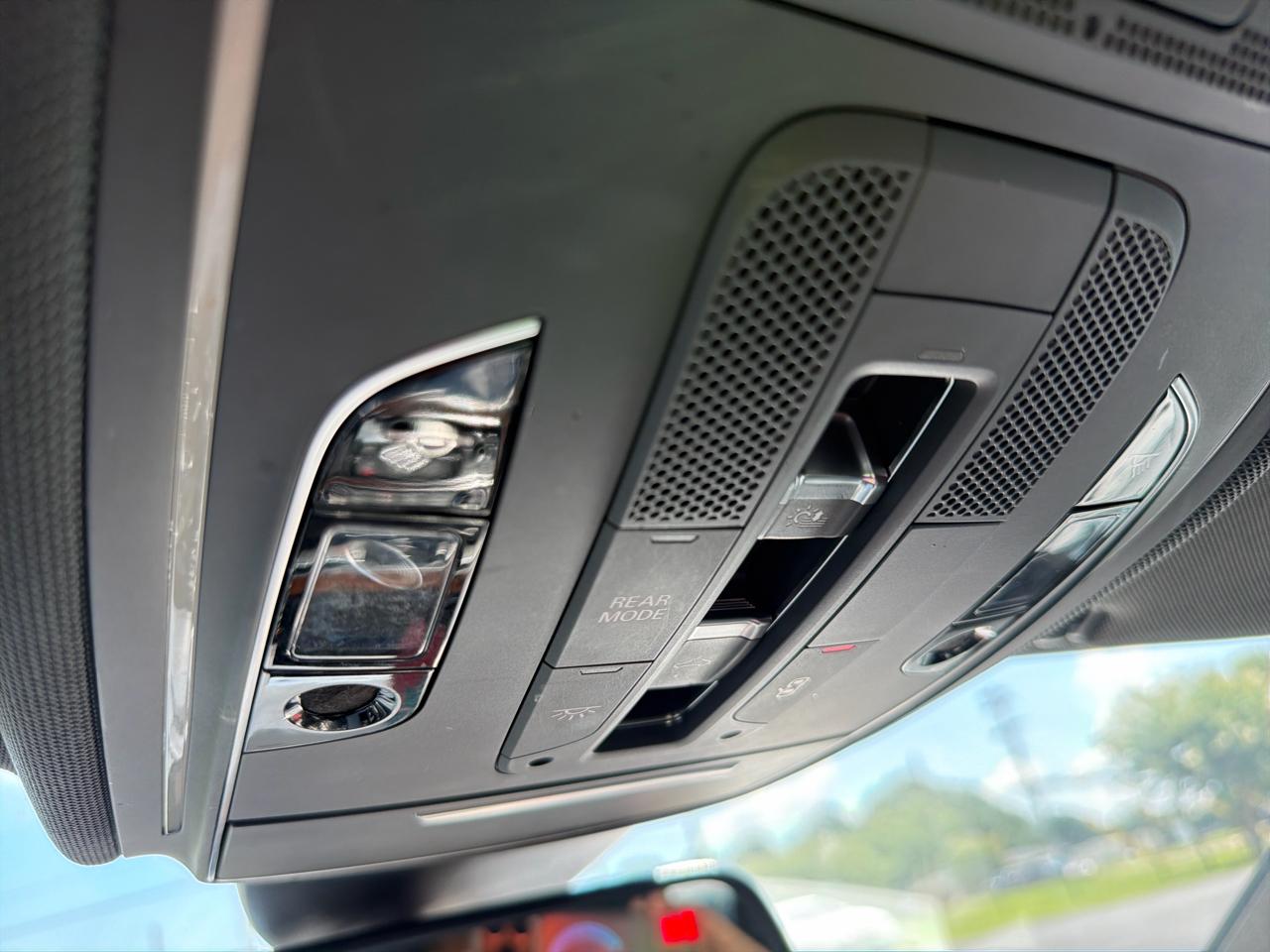 Audi A8 3.0T quattro 2015