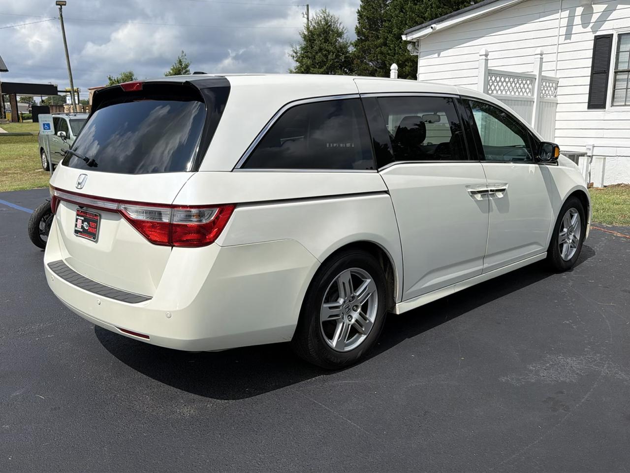 Honda Odyssey Touring 2012