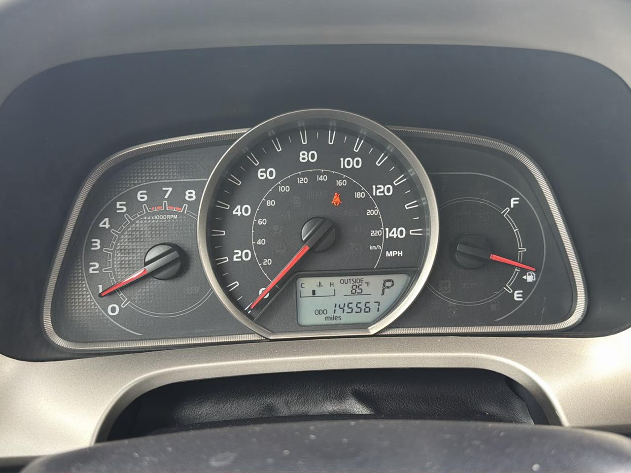 Toyota RAV4 LE FWD 2015