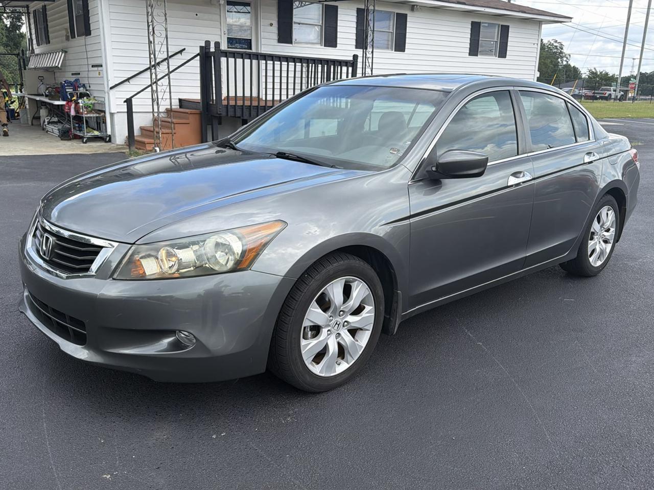 Honda Accord EX-L V-6 Sedan AT 2009