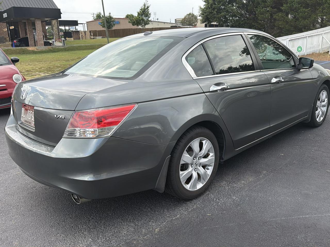 Honda Accord EX-L V-6 Sedan AT 2009