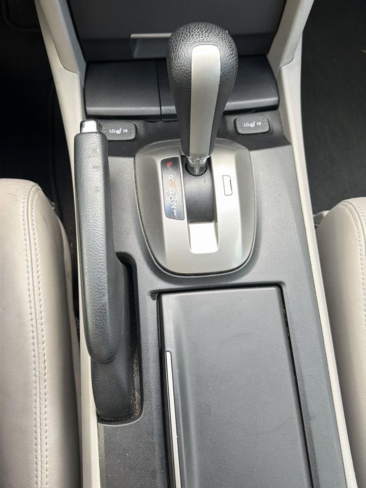 Honda Accord EX-L V-6 Sedan AT 2009
