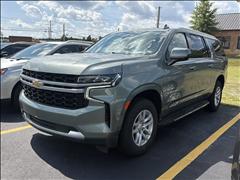 2023 Chevrolet Suburban 