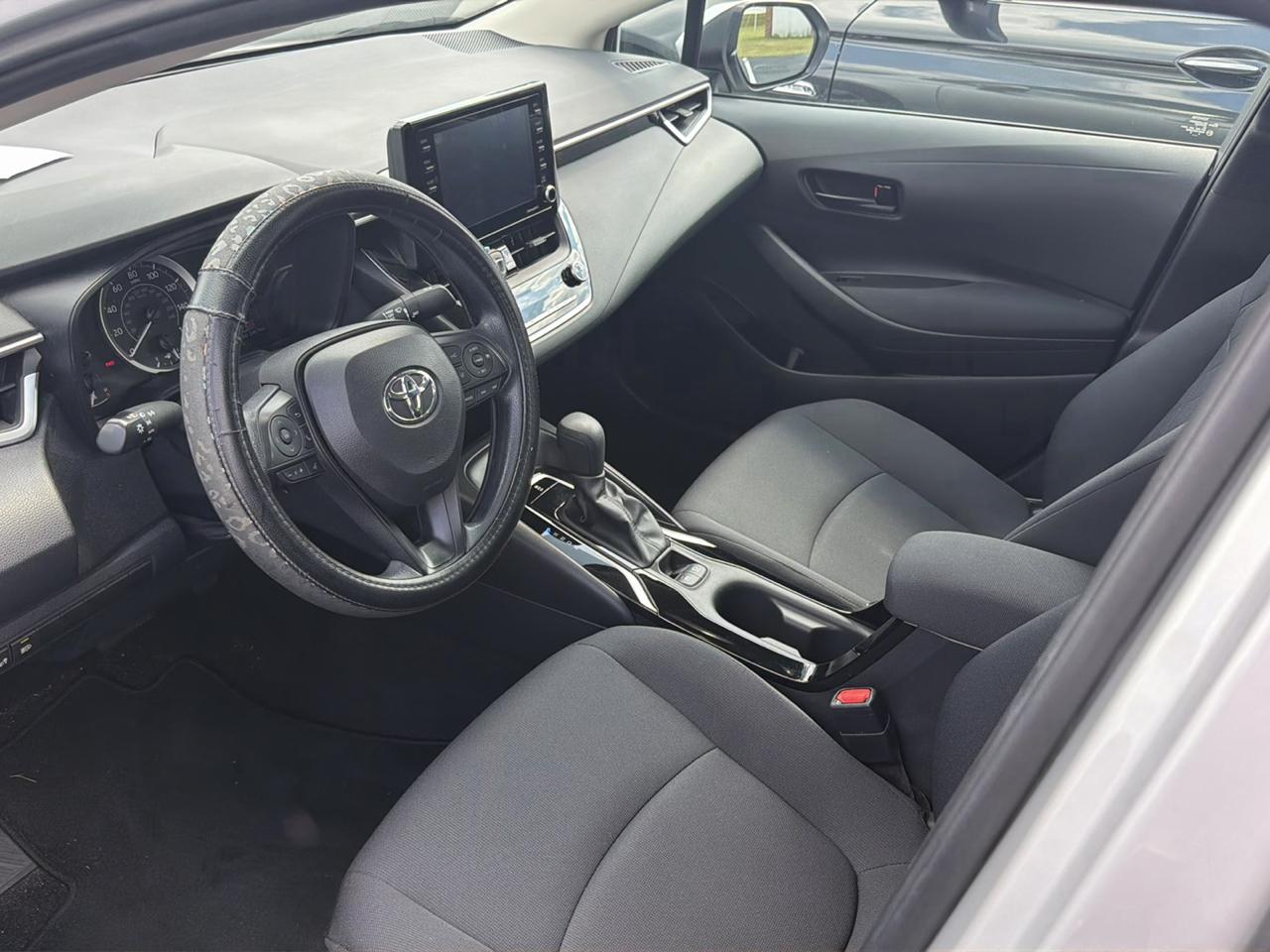 Toyota Corolla LE 2022