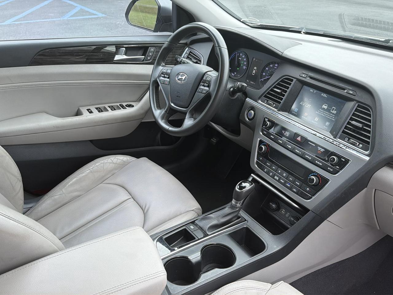 Hyundai Sonata Hybrid Limited 2017