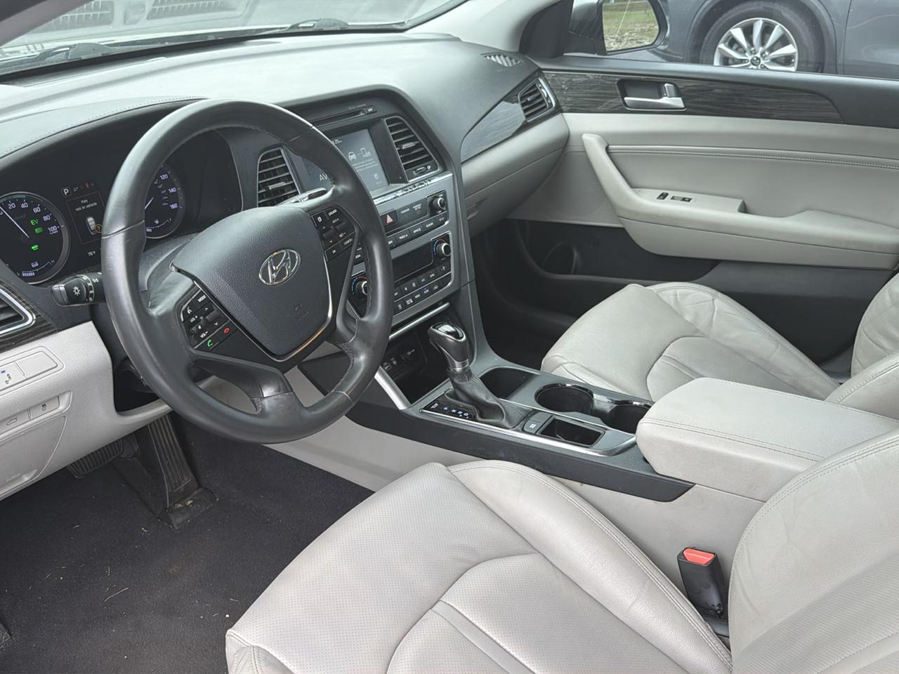 Hyundai Sonata Hybrid Limited 2017