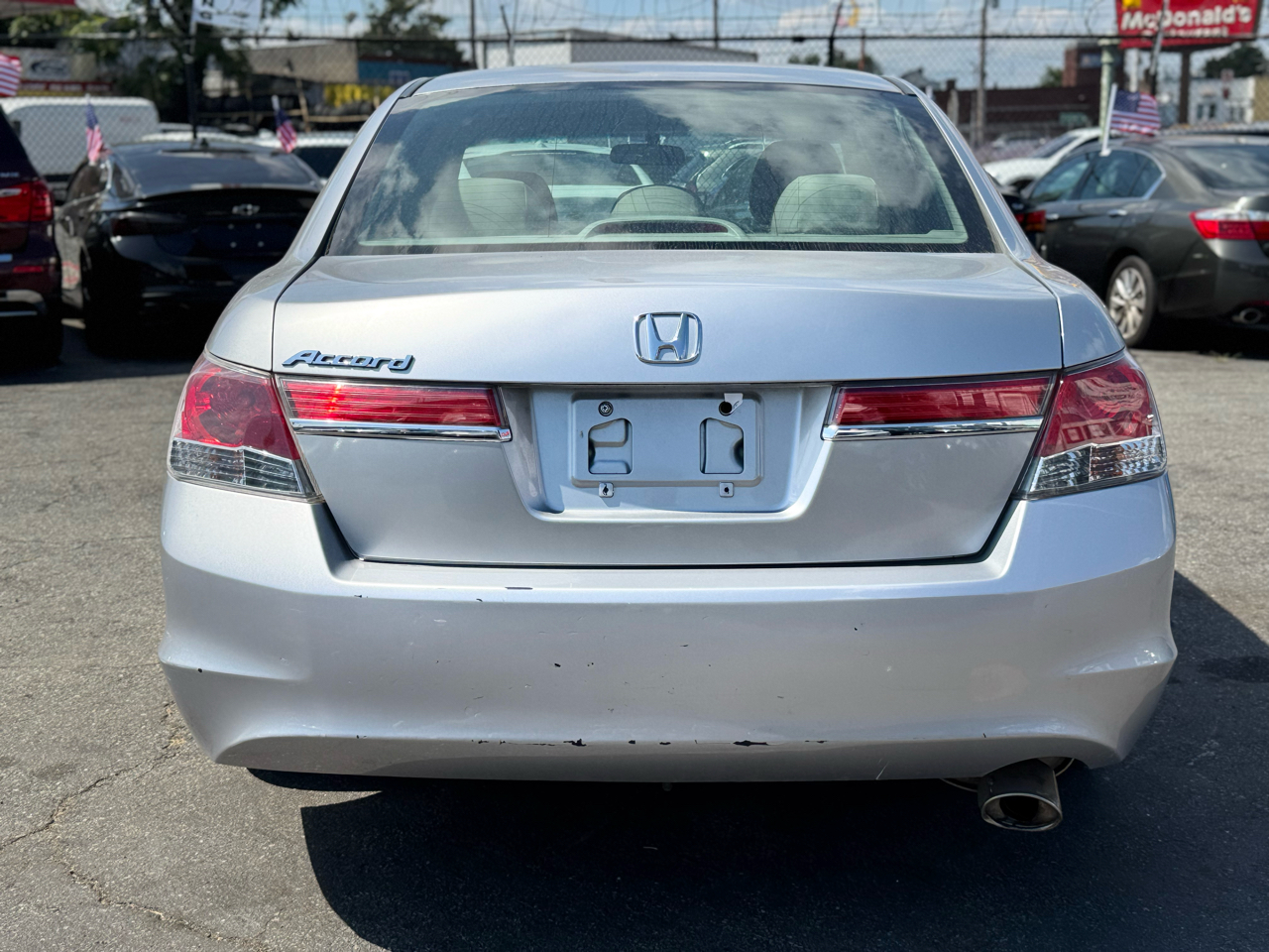 Honda Accord LX-P Sedan AT 2011 Honda Accord LX-P Sedan AT 2011
