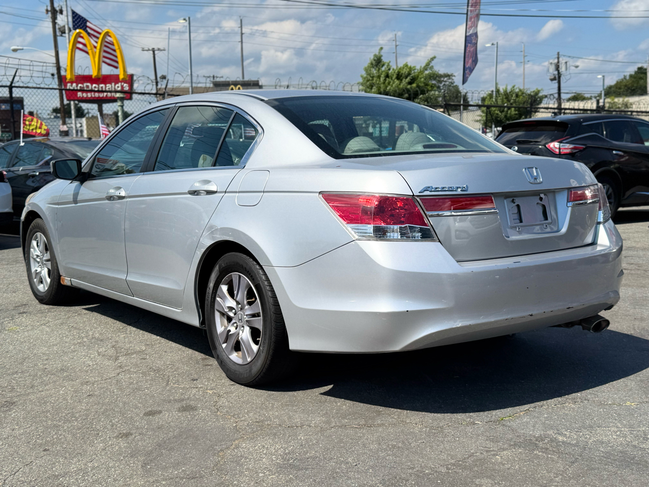 Honda Accord LX-P Sedan AT 2011 Honda Accord LX-P Sedan AT 2011