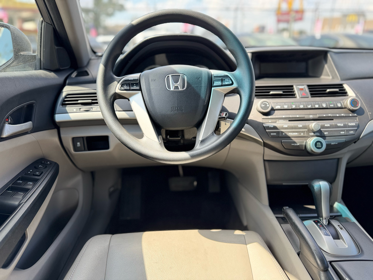 Honda Accord LX-P Sedan AT 2011 Honda Accord LX-P Sedan AT 2011