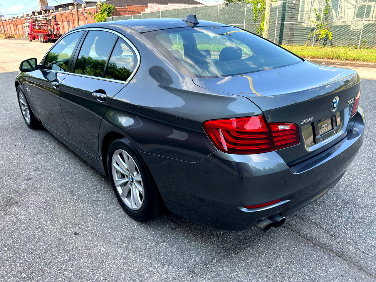 BMW 5-Series 528i xDrive 2016 BMW 5-Series 528i xDrive 2016