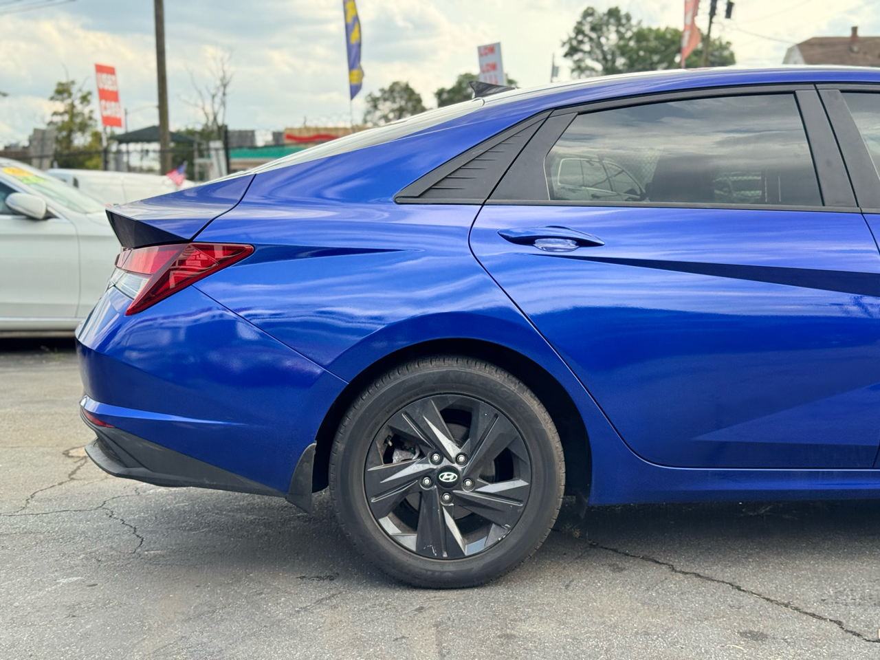 Hyundai Elantra Blue Hybrid 2022 Hyundai Elantra Blue Hybrid 2022