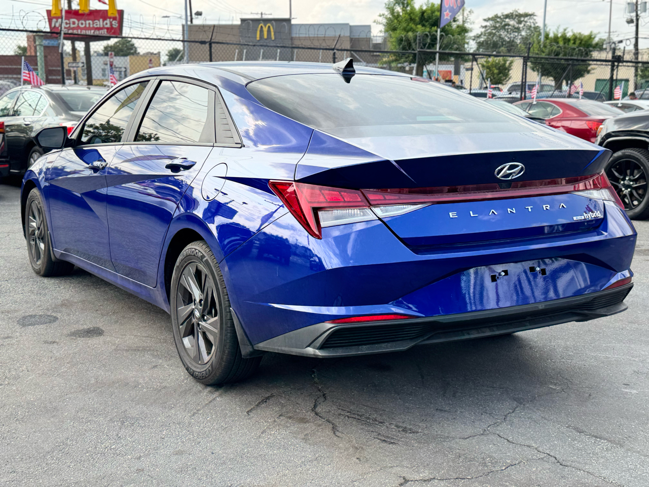 Hyundai Elantra Blue Hybrid 2022 Hyundai Elantra Blue Hybrid 2022