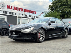 2017 Maserati Ghibli 
