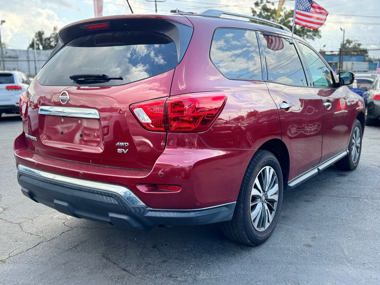Nissan Pathfinder Platinum 4WD 2017 Nissan Pathfinder Platinum 4WD 2017