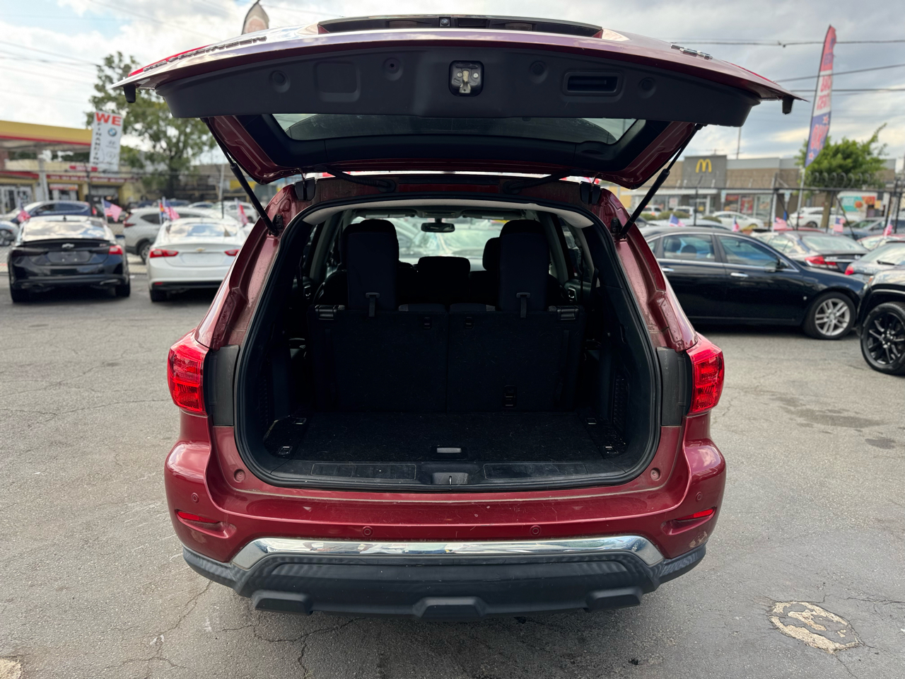 Nissan Pathfinder Platinum 4WD 2017 Nissan Pathfinder Platinum 4WD 2017