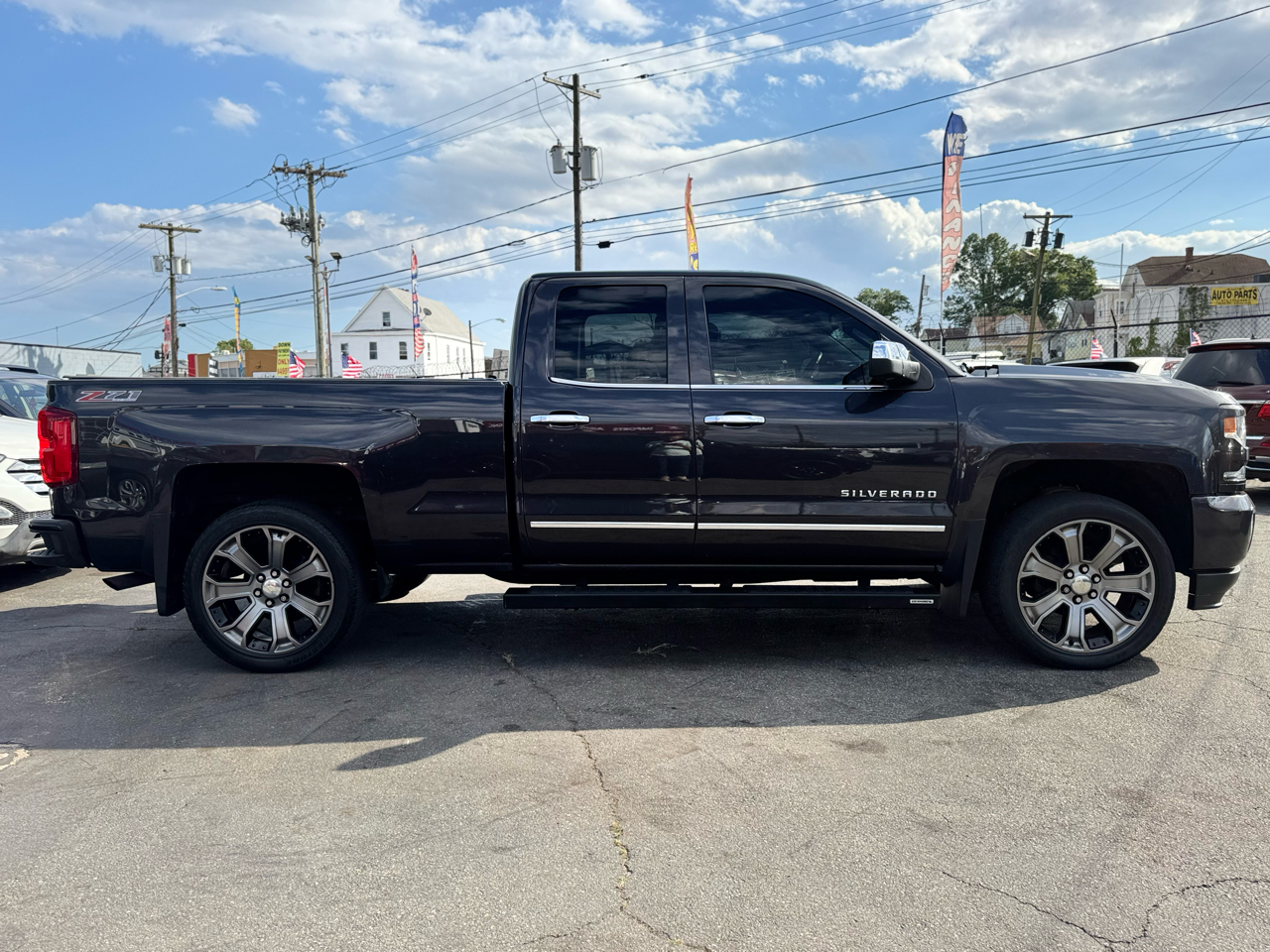 Chevrolet Silverado 1500 LTZ Double Cab Short Box 4WD 2016 Chevrolet Silverado 1500 LTZ Double Cab Short Box 4WD 2016