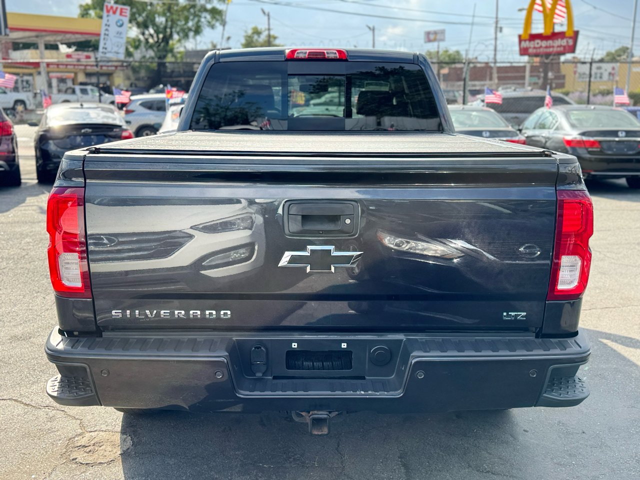 Chevrolet Silverado 1500 LTZ Double Cab Short Box 4WD 2016 Chevrolet Silverado 1500 LTZ Double Cab Short Box 4WD 2016