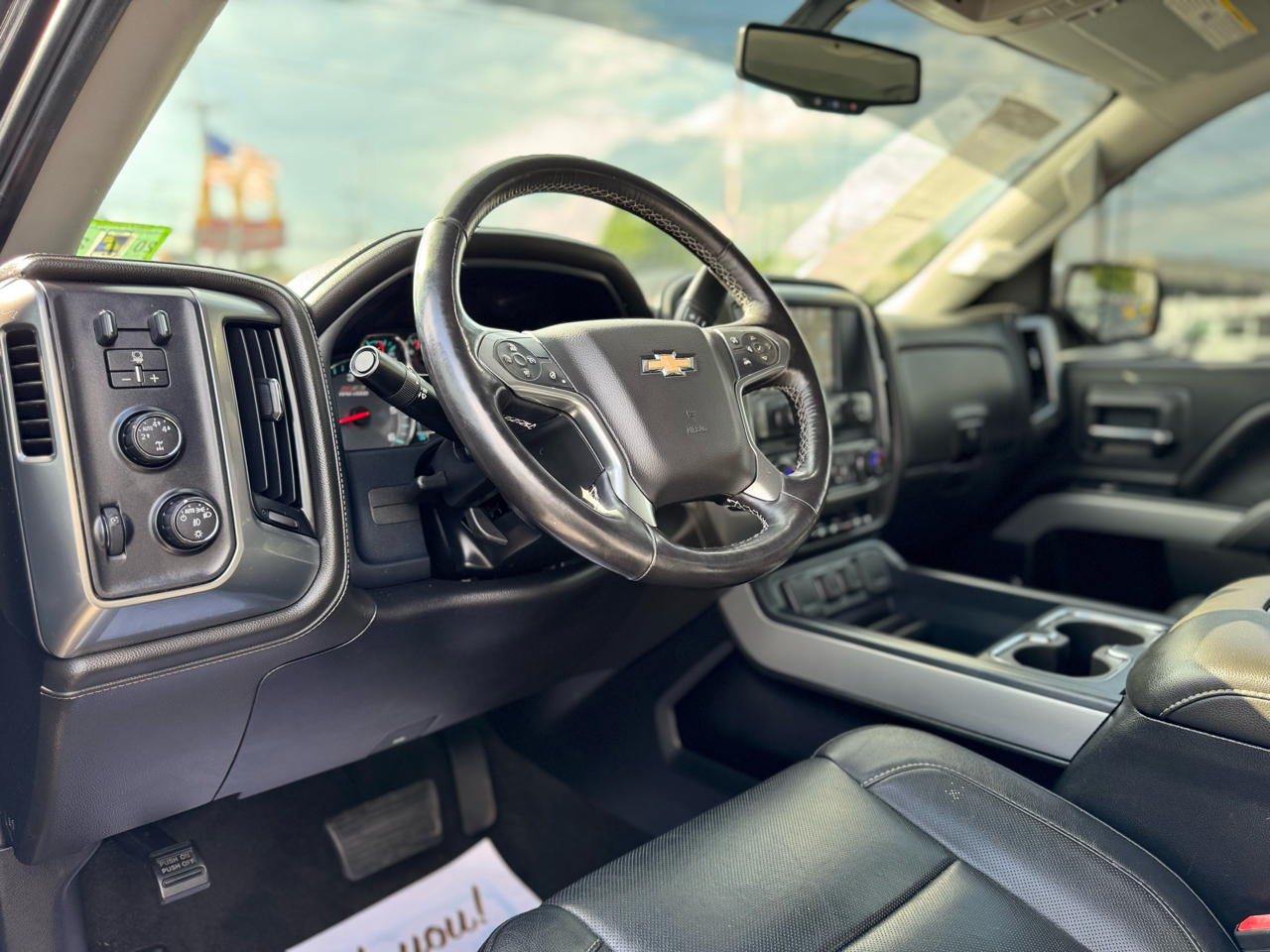 Chevrolet Silverado 1500 LTZ Double Cab Short Box 4WD 2016 Chevrolet Silverado 1500 LTZ Double Cab Short Box 4WD 2016