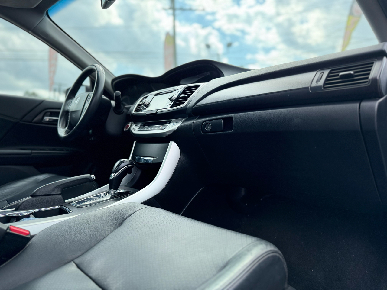 Honda Accord EX-L V6 Sedan AT 2015 Honda Accord EX-L V6 Sedan AT 2015